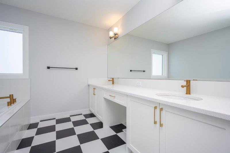 1021 Midtown Ave SW, Airdrie, 5 Bedrooms Bedrooms, 0 ,4 BathroomsBathrooms,Houses,For Rent,1021 Midtown Ave SW,0,3064