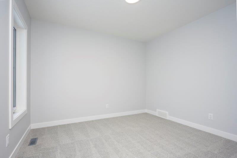 1021 Midtown Ave SW, Airdrie, 5 Bedrooms Bedrooms, 0 ,4 BathroomsBathrooms,Houses,For Rent,1021 Midtown Ave SW,0,3064