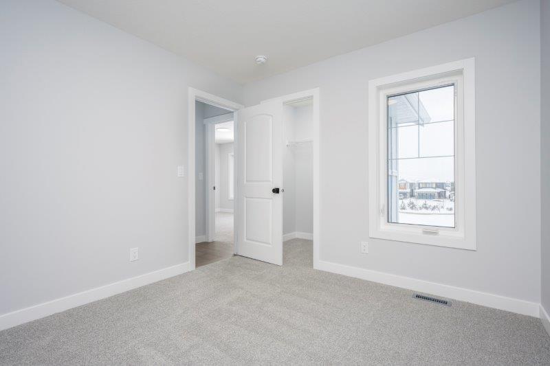 1021 Midtown Ave SW, Airdrie, 5 Bedrooms Bedrooms, 0 ,4 BathroomsBathrooms,Houses,For Rent,1021 Midtown Ave SW,0,3064