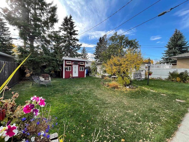 2735B Brecken Rd NW, Calgary, 2 Bedrooms Bedrooms, ,1 BathroomBathrooms,Houses,Rented,2735B Brecken Rd NW,3069