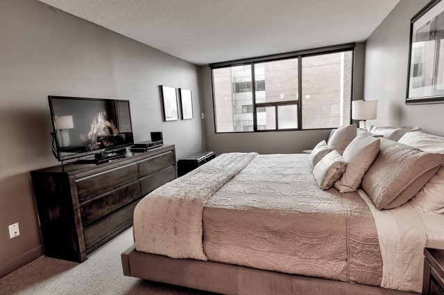 1005, 330 26 Avenue SW, Calgary, 1.5 Bedrooms Bedrooms, ,2 BathroomsBathrooms,Condos/Townhouses,Rented,Roxboro House,1005, 330 26 Avenue SW,3105