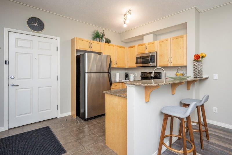 205, 5720 2 Street SW, Calgary, 2 Bedrooms Bedrooms, ,2 BathroomsBathrooms,Condos/Townhouses,Rented,Manchester Place,205, 5720 2 Street SW,3106