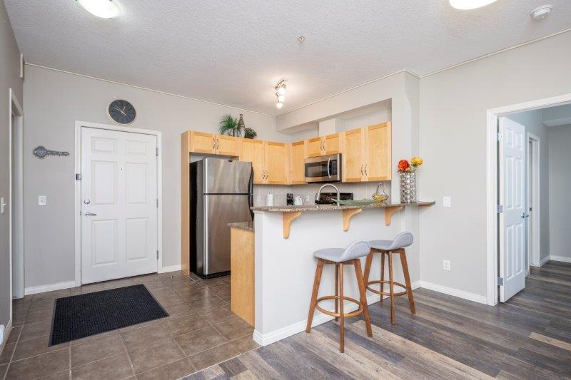 205, 5720 2 Street SW, Calgary, 2 Bedrooms Bedrooms, ,2 BathroomsBathrooms,Condos/Townhouses,Rented,Manchester Place,205, 5720 2 Street SW,3106
