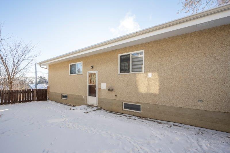 1706 Hunterville Road NW, Calgary, 3 Bedrooms Bedrooms, ,1 BathroomBathrooms,Houses,Rented,1706 Hunterville Road NW,3115