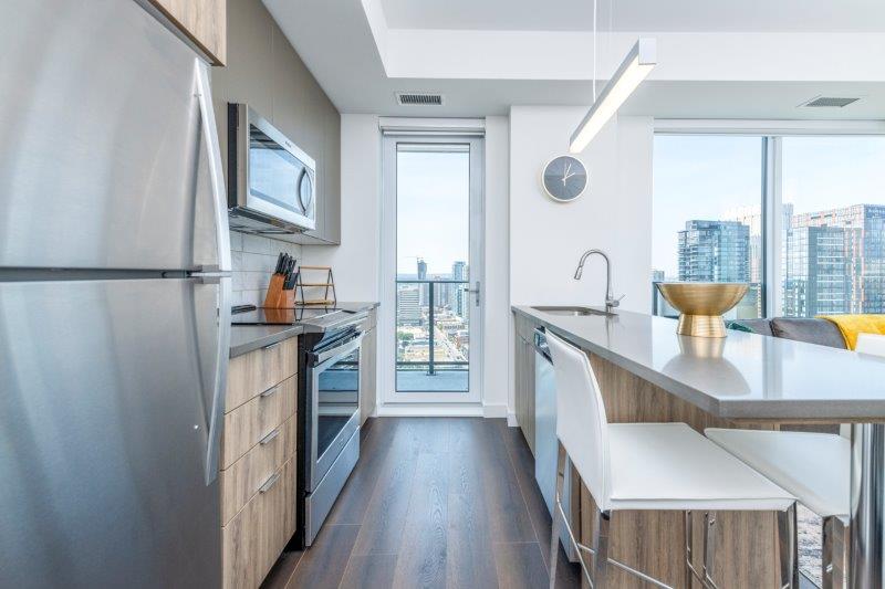 2305, 510 12 Avenue Southwest, Calgary, 2 Bedrooms Bedrooms, ,2 BathroomsBathrooms,Condos/Townhouses,Rented,One Park Central,2305, 510 12 Avenue Southwest,3116