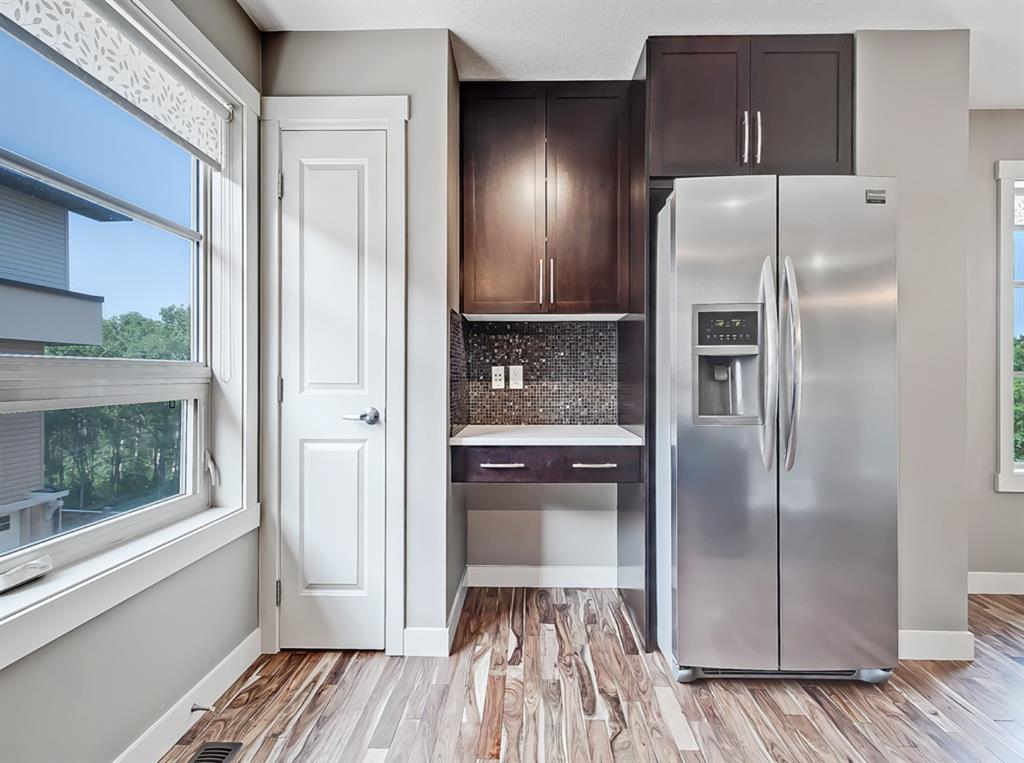 27 Aspen Hills Common Southwest, Calgary, 2 Bedrooms Bedrooms, 0 ,2.5 BathroomsBathrooms,Condos/Townhouses,For Rent,Mosaic of Aspen Hills,27 Aspen Hills Common Southwest,0,3117