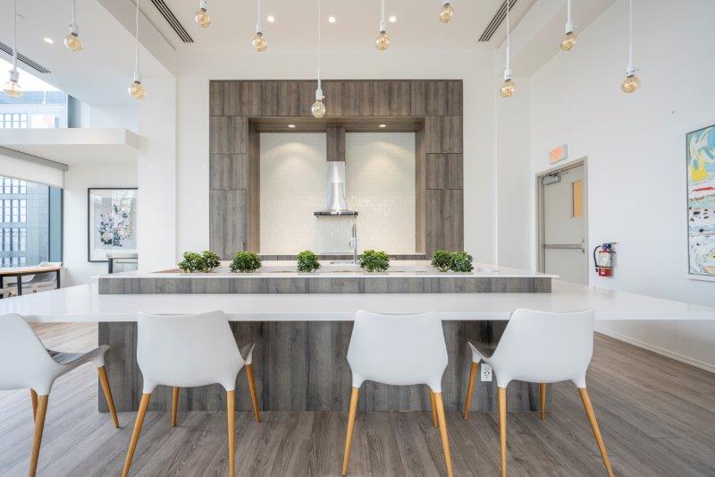 710, 615 6 Ave SE, Calgary, 2 Bedrooms Bedrooms, ,2 BathroomsBathrooms,Condos/Townhouses,Rented,Verve Condominiums,710, 615 6 Ave SE,3119