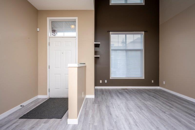 109 Mckenzie Towne Gate South East, Calgary, 2 Bedrooms Bedrooms, ,2.5 BathroomsBathrooms,Condos/Townhouses,Rented,Mosaic McKenzie,109 Mckenzie Towne Gate South East,3123