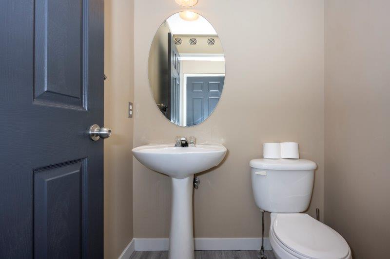 109 Mckenzie Towne Gate South East, Calgary, 2 Bedrooms Bedrooms, ,2.5 BathroomsBathrooms,Condos/Townhouses,Rented,Mosaic McKenzie,109 Mckenzie Towne Gate South East,3123