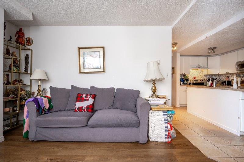 508, 110 2 Avenue Southeast, Calgary, 2 Bedrooms Bedrooms, ,2 BathroomsBathrooms,Condos/Townhouses,Rented,Broadview Gardens Close,508, 110 2 Avenue Southeast,3126