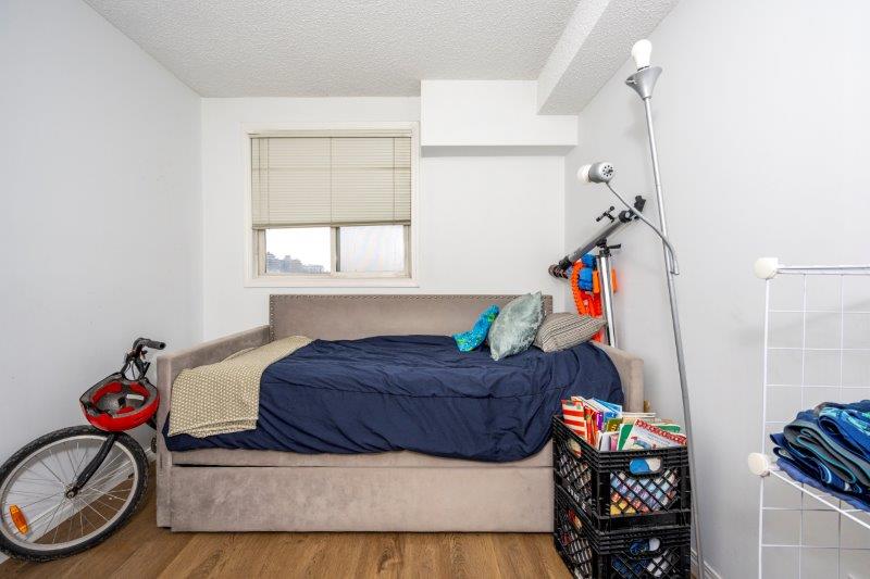 508, 110 2 Avenue Southeast, Calgary, 2 Bedrooms Bedrooms, ,2 BathroomsBathrooms,Condos/Townhouses,Rented,Broadview Gardens Close,508, 110 2 Avenue Southeast,3126