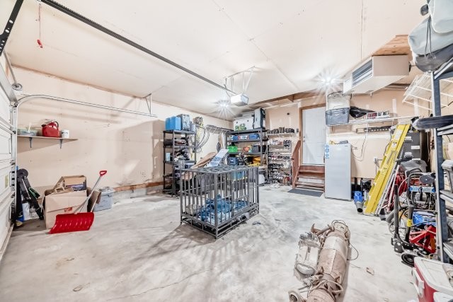 615 Copperfield Boulevard Southeast, Calgary, 3.5 Bedrooms Bedrooms, ,2.5 BathroomsBathrooms,Houses,Rented,615 Copperfield Boulevard Southeast,3131