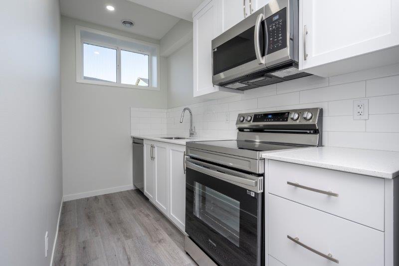 18 Yarrow Street, Okotoks, 1 Bedroom Bedrooms, ,1 BathroomBathrooms,Houses,Rented,18 Yarrow Street,3136