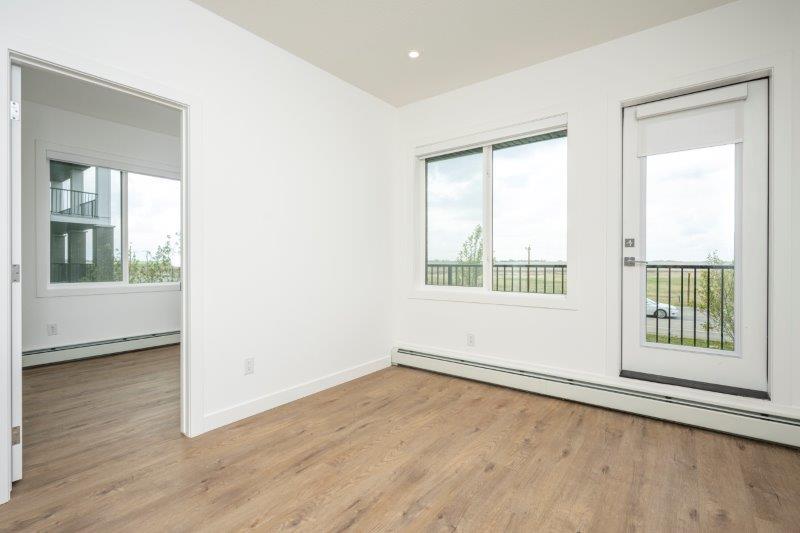 2201, 6 Merganser Drive West, Chestermere, 3 Bedrooms Bedrooms, ,2 BathroomsBathrooms,Condos/Townhouses,Rented,Lockwood,2201, 6 Merganser Drive West,3140