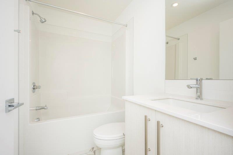 2201, 6 Merganser Drive West, Chestermere, 3 Bedrooms Bedrooms, ,2 BathroomsBathrooms,Condos/Townhouses,Rented,Lockwood,2201, 6 Merganser Drive West,3140