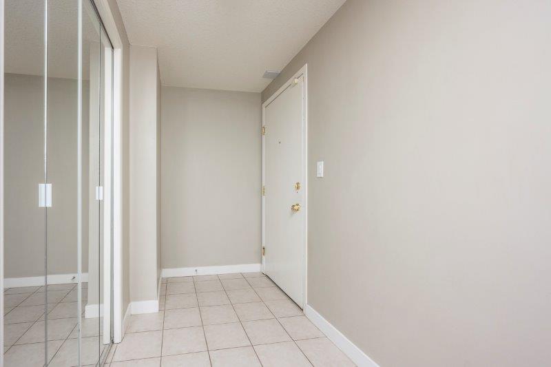 907, 683 10 Street SW, Calgary, 2 Bedrooms Bedrooms, 0 ,2 BathroomsBathrooms,Condos/Townhouses,For Rent,Vista West,907, 683 10 Street SW,0,3144