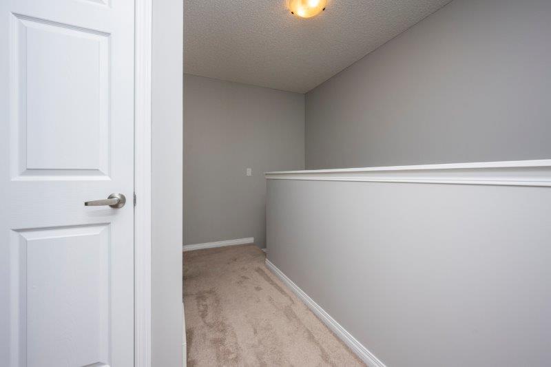 105 Windstone Park Southwest, Airdrie, 2 Bedrooms Bedrooms, ,1.5 BathroomsBathrooms,Condos/Townhouses,For Rent,105 Windstone Park Southwest,3159