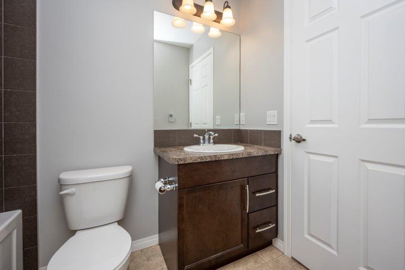 105 Windstone Park Southwest, Airdrie, 2 Bedrooms Bedrooms, ,1.5 BathroomsBathrooms,Condos/Townhouses,For Rent,105 Windstone Park Southwest,3159