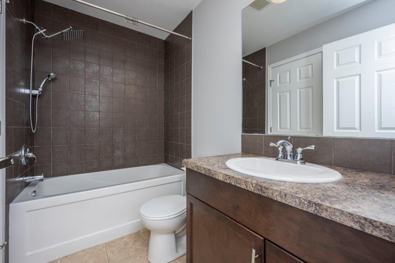105 Windstone Park Southwest, Airdrie, 2 Bedrooms Bedrooms, ,1.5 BathroomsBathrooms,Condos/Townhouses,For Rent,105 Windstone Park Southwest,3159