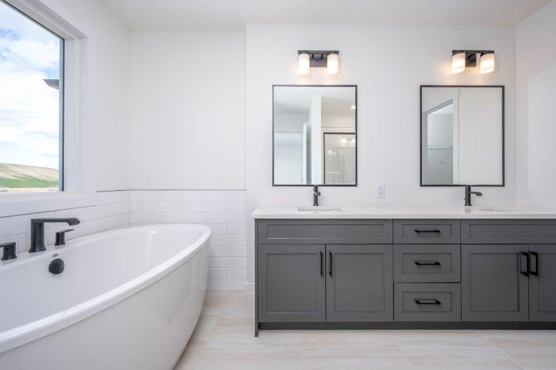 44 Walgrove Place Southeast, Calgary, 3 Bedrooms Bedrooms, ,3 BathroomsBathrooms,Houses,For Rent,44 Walgrove Place Southeast,3160