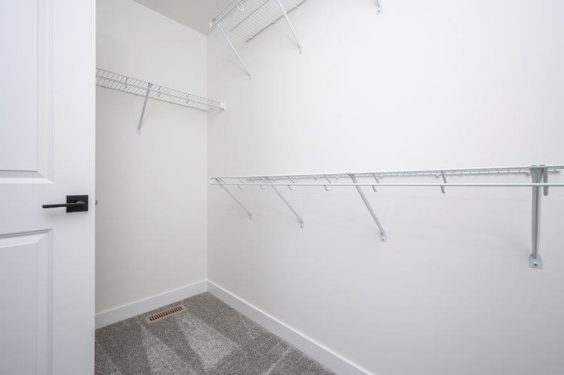 44 Walgrove Place Southeast, Calgary, 3 Bedrooms Bedrooms, ,3 BathroomsBathrooms,Houses,For Rent,44 Walgrove Place Southeast,3160