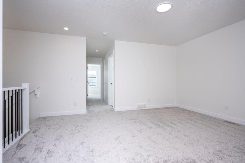44 Walgrove Place Southeast, Calgary, 3 Bedrooms Bedrooms, ,3 BathroomsBathrooms,Houses,For Rent,44 Walgrove Place Southeast,3160