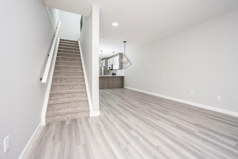614 Red Sky Villas NE, Calgary, 3 Bedrooms Bedrooms, ,3.5 BathroomsBathrooms,Condos/Townhouses,For Rent,614 Red Sky Villas NE,3163