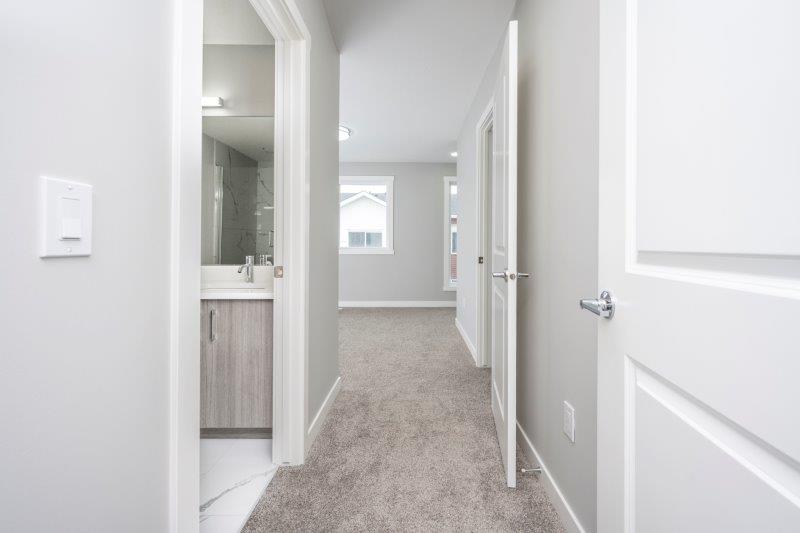 614 Red Sky Villas NE, Calgary, 3 Bedrooms Bedrooms, ,3.5 BathroomsBathrooms,Condos/Townhouses,For Rent,614 Red Sky Villas NE,3163