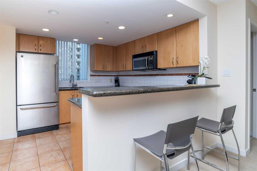 404, 1108 6 Ave SW, Calgary, 2 Bedrooms Bedrooms, ,2 BathroomsBathrooms,Condos/Townhouses,For Sale,The Marquis,4,3164