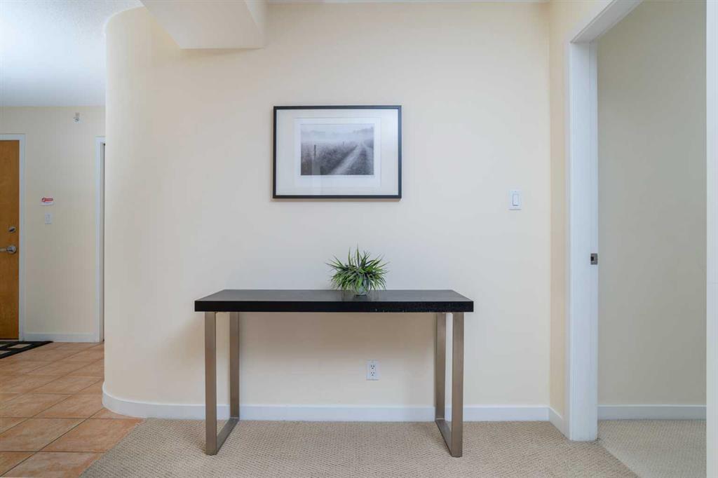 404, 1108 6 Ave SW, Calgary, 2 Bedrooms Bedrooms, ,2 BathroomsBathrooms,Condos/Townhouses,For Sale,The Marquis,4,3164