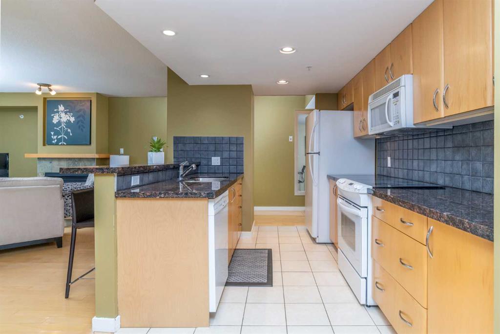 1403, 1088 6 Ave SW, Calgary, 1 Bedroom Bedrooms, ,1 BathroomBathrooms,Condos/Townhouses,For Sale,Barclay at Riverwest,14,3165