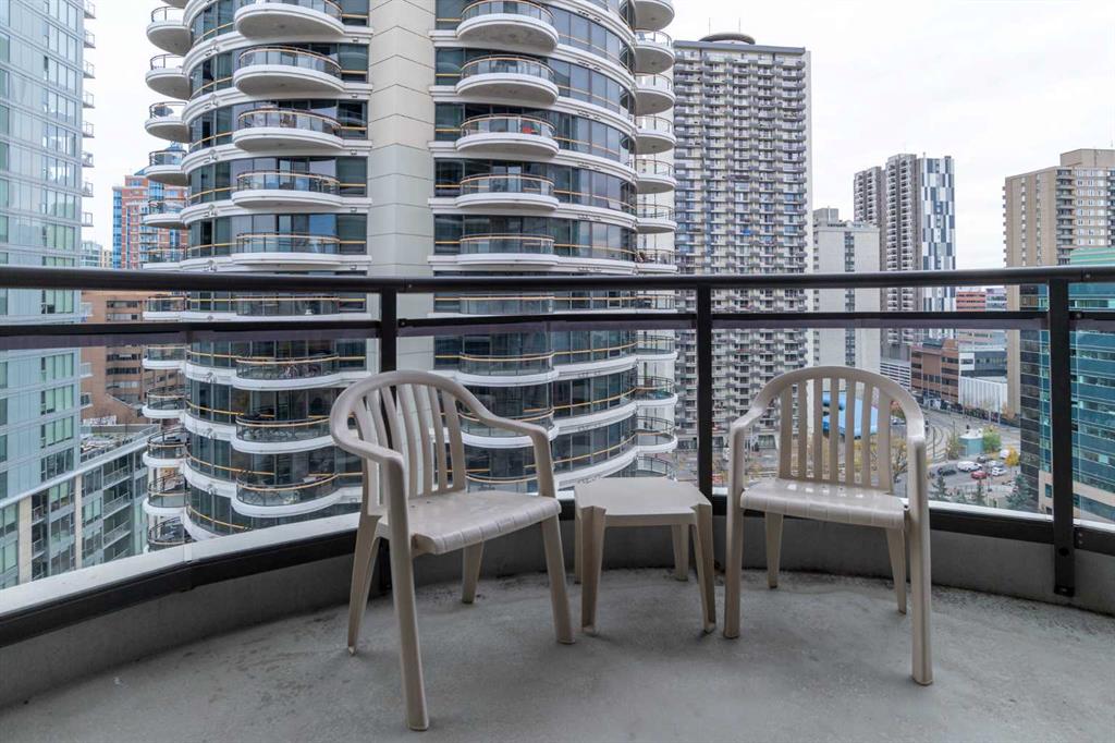 1403, 1088 6 Ave SW, Calgary, 1 Bedroom Bedrooms, ,1 BathroomBathrooms,Condos/Townhouses,For Sale,Barclay at Riverwest,14,3165