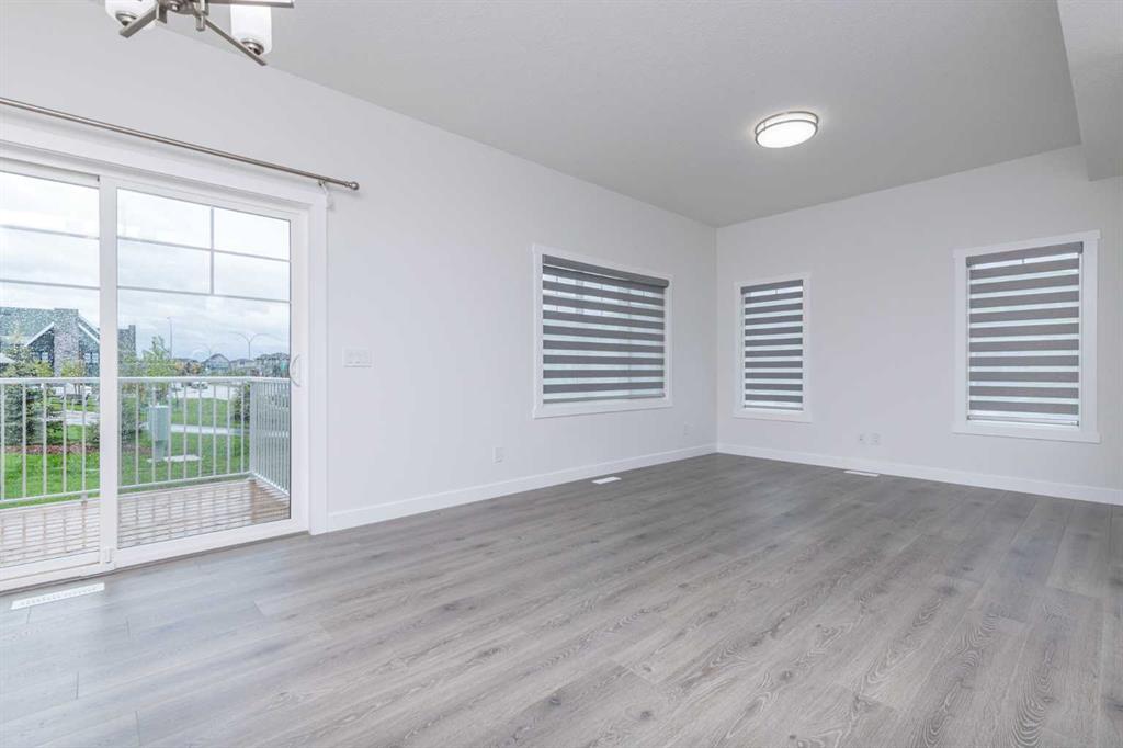 37 Walcrest Lane SE, Calgary, 3 Bedrooms Bedrooms, ,2 BathroomsBathrooms,Houses,For Sale,3168