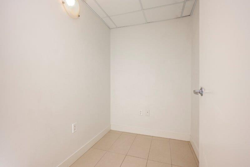 1107, 1118 12 Avenue SW, Calgary, 1.5 Bedrooms Bedrooms, ,1 BathroomBathrooms,Condos/Townhouses,For Rent,Nova,1107, 1118 12 Avenue SW,3169