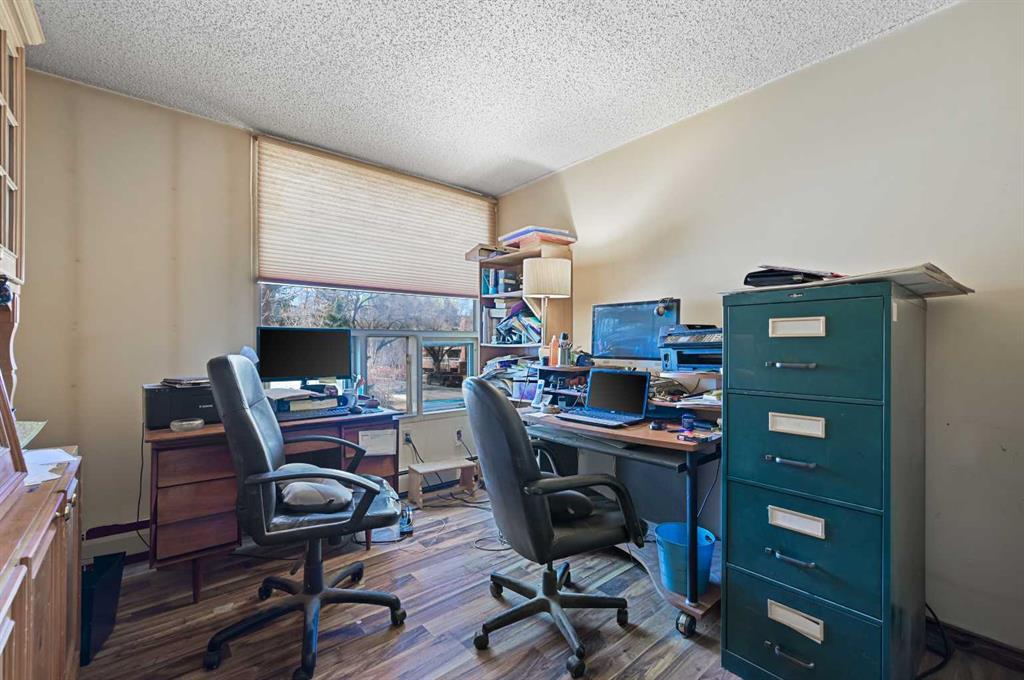 #2A, 133 25 Avenue SW, Calgary, 2 Bedrooms Bedrooms, ,2 BathroomsBathrooms,Condos/Townhouses,For Sale,Hampton Court,1,3171