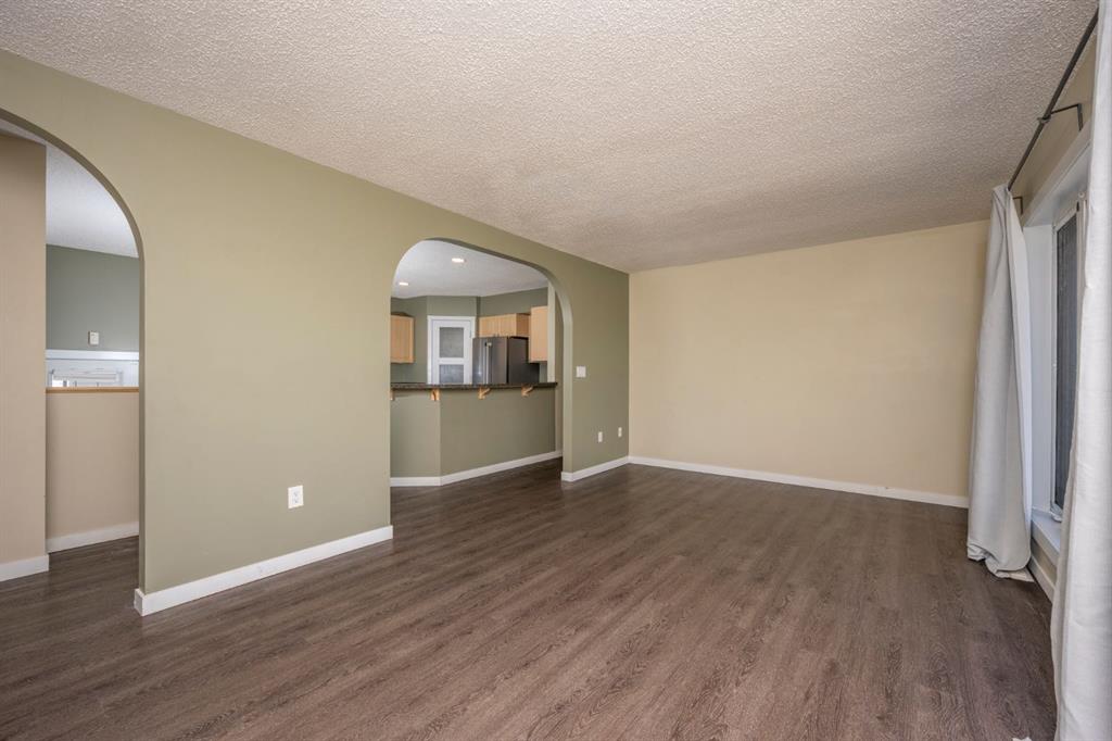 6031 Lacombe Way SW, Calgary, 4 Bedrooms Bedrooms, ,3 BathroomsBathrooms,Houses,For Sale,3172