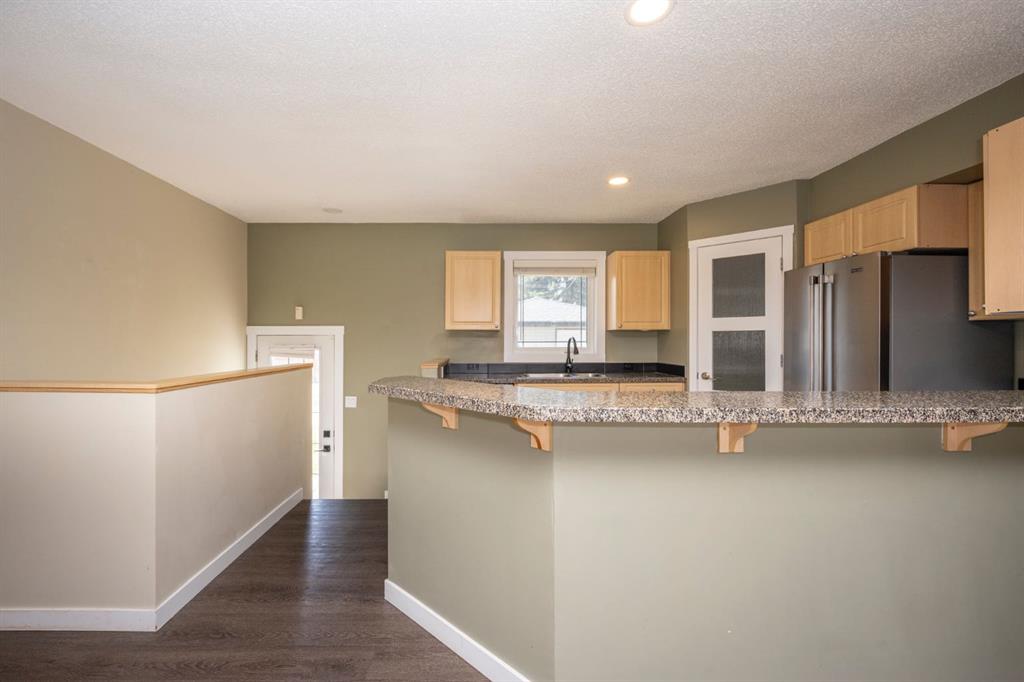 6031 Lacombe Way SW, Calgary, 4 Bedrooms Bedrooms, ,3 BathroomsBathrooms,Houses,For Sale,3172