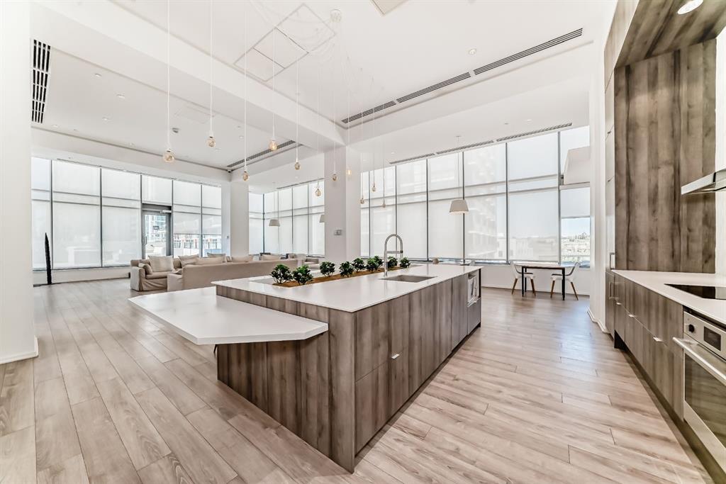 #301, 615 6 Avenue SE, Calgary, 1 Bedroom Bedrooms, ,1 BathroomBathrooms,Condos/Townhouses,For Sale,Verve,3,3174