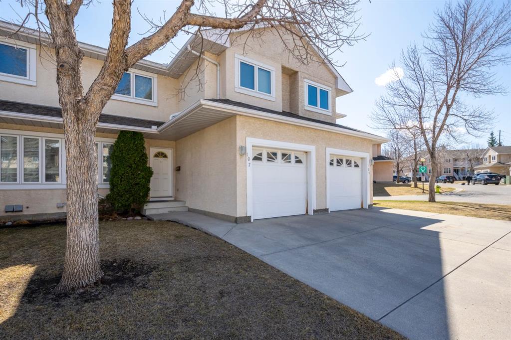 #107, 388 Sandarac Drive NW, Calgary, 4 Bedrooms Bedrooms, ,3 BathroomsBathrooms,Condos/Townhouses,Sold,3175