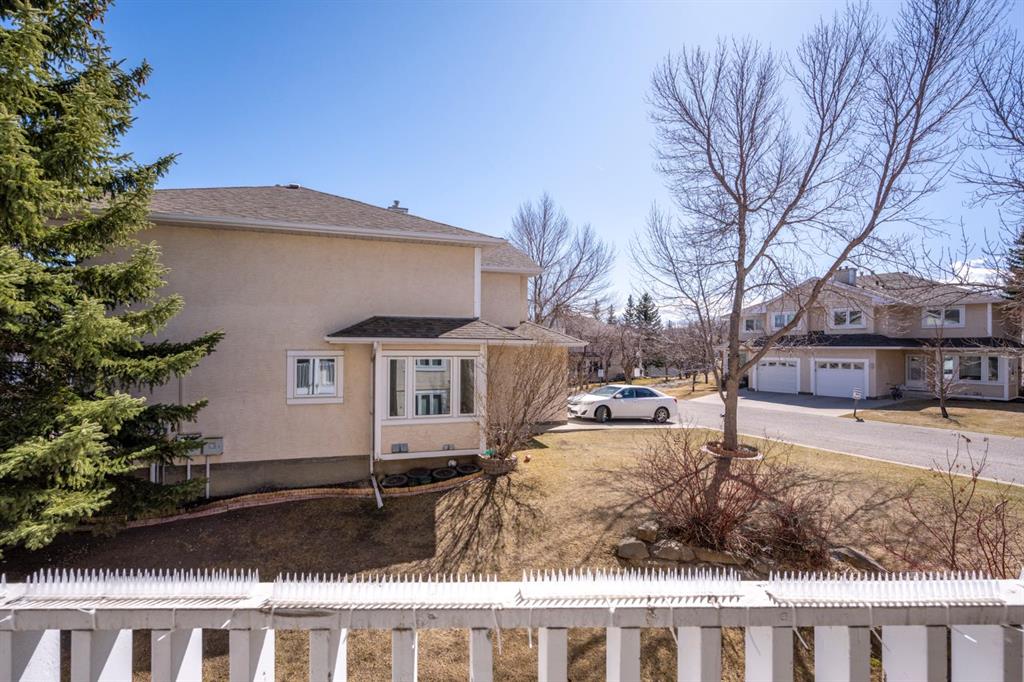 #107, 388 Sandarac Drive NW, Calgary, 4 Bedrooms Bedrooms, ,3 BathroomsBathrooms,Condos/Townhouses,Sold,3175