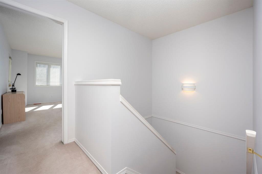 #107, 388 Sandarac Drive NW, Calgary, 4 Bedrooms Bedrooms, ,3 BathroomsBathrooms,Condos/Townhouses,Sold,3175