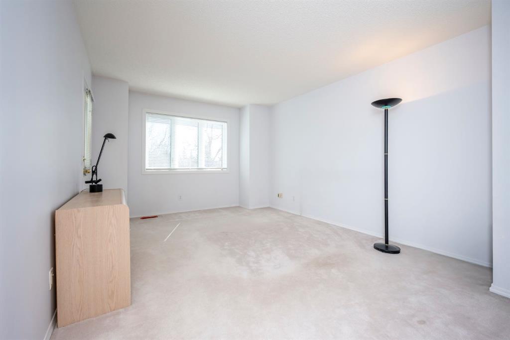 #107, 388 Sandarac Drive NW, Calgary, 4 Bedrooms Bedrooms, ,3 BathroomsBathrooms,Condos/Townhouses,Sold,3175