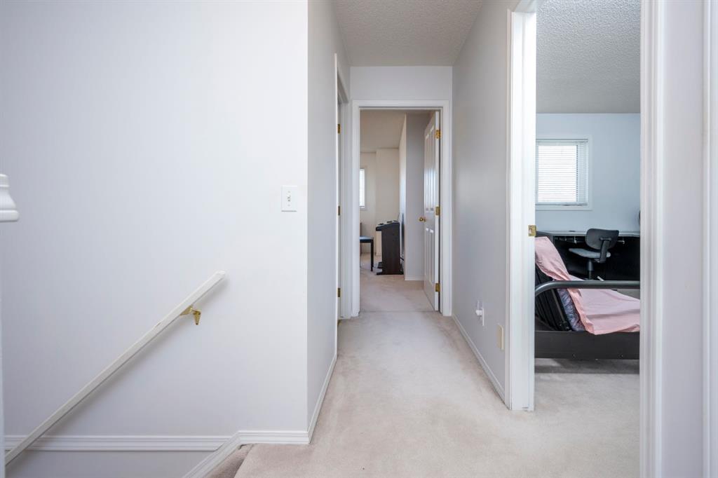#107, 388 Sandarac Drive NW, Calgary, 4 Bedrooms Bedrooms, ,3 BathroomsBathrooms,Condos/Townhouses,Sold,3175