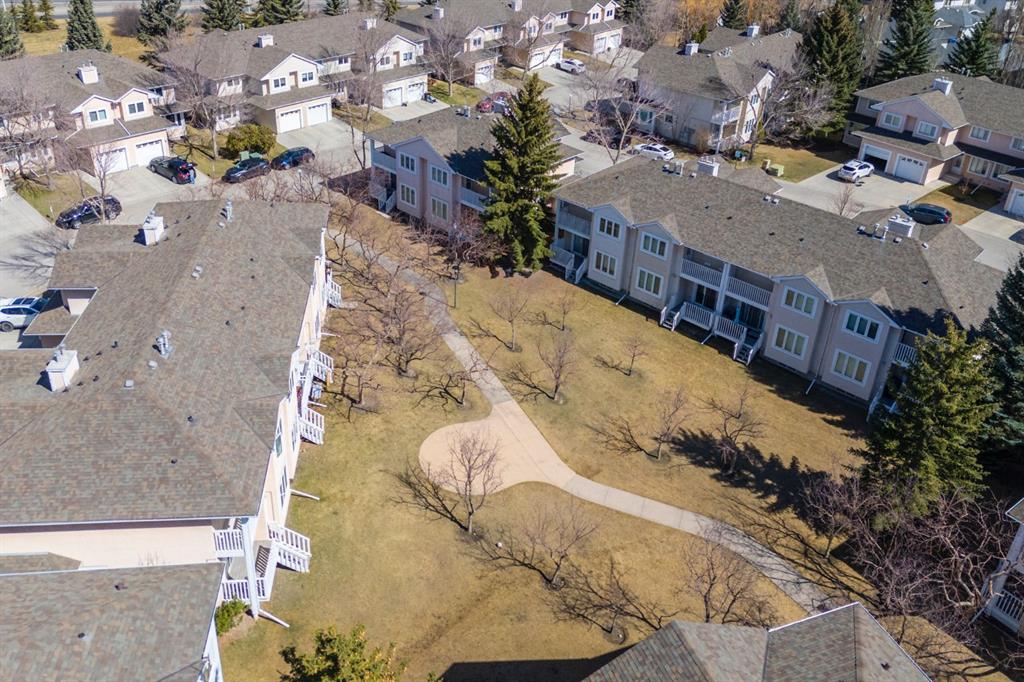 #107, 388 Sandarac Drive NW, Calgary, 4 Bedrooms Bedrooms, ,3 BathroomsBathrooms,Condos/Townhouses,Sold,3175
