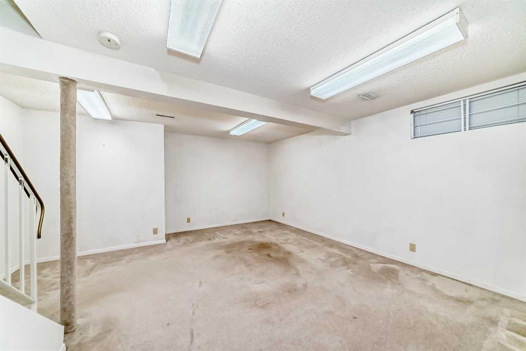 267 Falton Drive NE, Calgary, 3 Bedrooms Bedrooms, ,1 BathroomBathrooms,Houses,Sold,3176