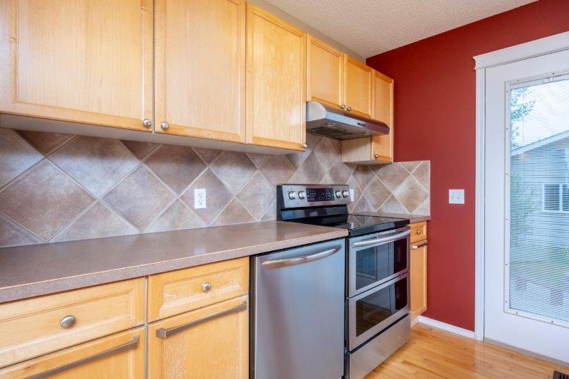 80 Tuscany Valley Rise NW, Calgary, 4 Bedrooms Bedrooms, ,2.5 BathroomsBathrooms,Houses,For Rent,80 Tuscany Valley Rise NW,3178