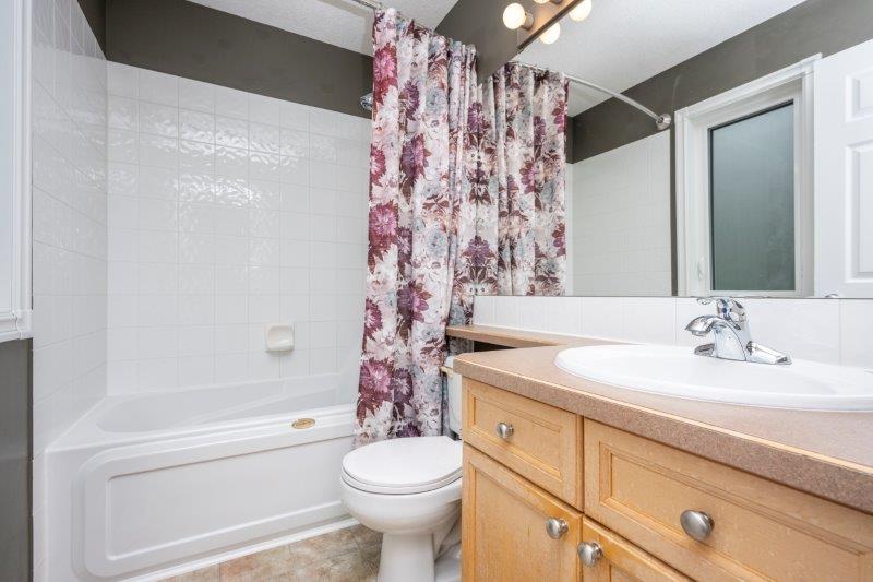 80 Tuscany Valley Rise NW, Calgary, 4 Bedrooms Bedrooms, ,2.5 BathroomsBathrooms,Houses,For Rent,80 Tuscany Valley Rise NW,3178