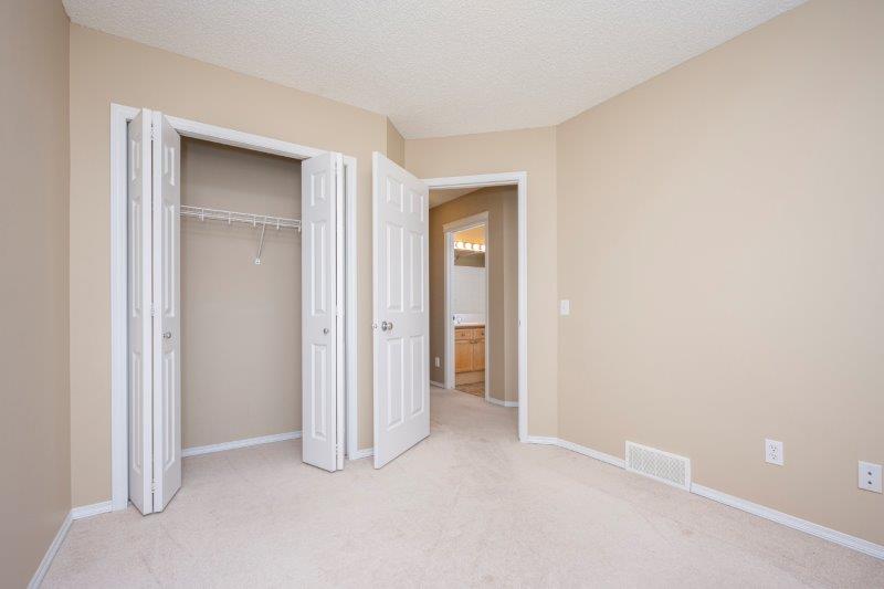 80 Tuscany Valley Rise NW, Calgary, 4 Bedrooms Bedrooms, ,2.5 BathroomsBathrooms,Houses,For Rent,80 Tuscany Valley Rise NW,3178