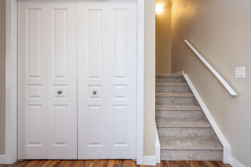 #1218, 211 Aspen Stone Boulevard SW, Calgary, 2 Bedrooms Bedrooms, ,2 BathroomsBathrooms,Condos/Townhouses,For Sale,Gallant Ridge,2,3179