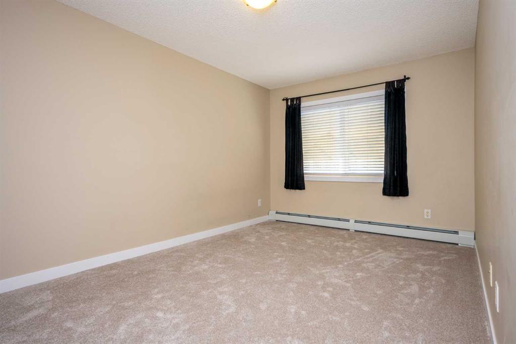 #1218, 211 Aspen Stone Boulevard SW, Calgary, 2 Bedrooms Bedrooms, ,2 BathroomsBathrooms,Condos/Townhouses,For Sale,Gallant Ridge,2,3179